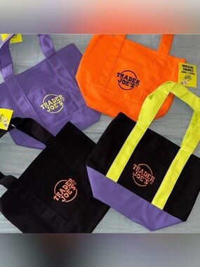 Trader Joe's Mini Totes. Halloween Colors. NWT set of 4